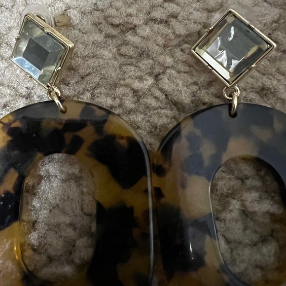 Black And Brown Circle Earrings With Clear Stones - Picture 4 of 6